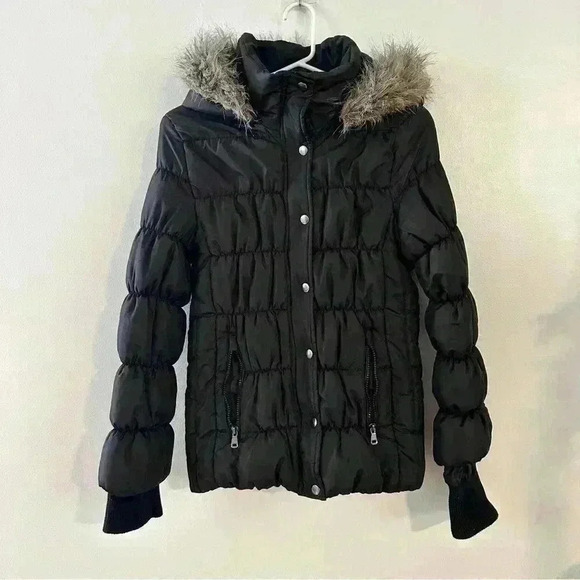 Kenneth Cole Reaction Puffer Hooded Winter Coat‎ Women’s Sz Medium Black - Picture 1 of 13
